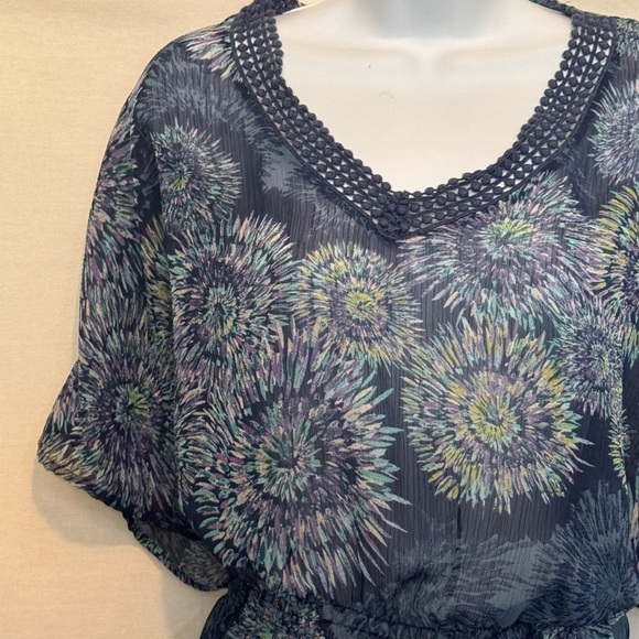 H-182 ANA A New Approach Blue & Green Sheer Short Sleeve Peplum Blouse Size MP - Picture 3 of 15